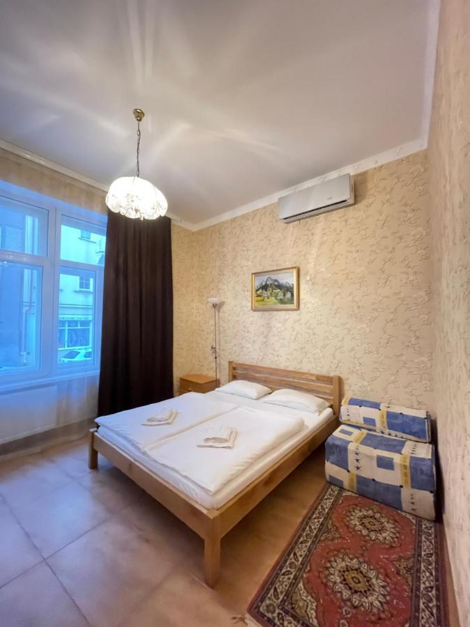 Miniapartamentskv 卡罗维发利 外观 照片